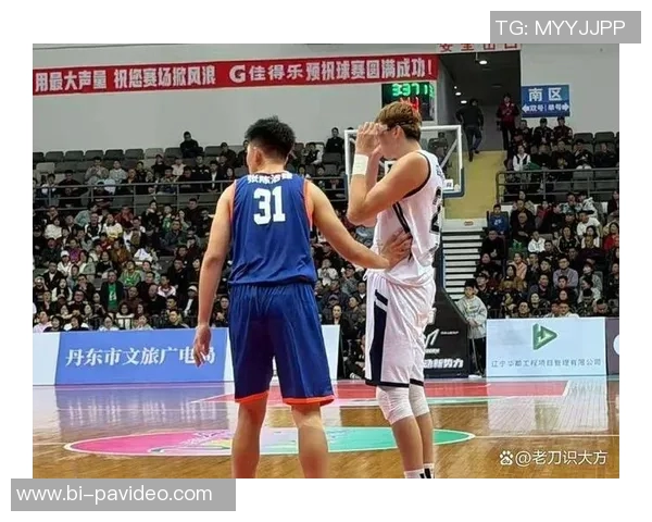 三处骨折两条韧带断裂?赵继伟受伤周琦损失帮手,CBA赛场一片狼藉! 三处骨折两条韧带断裂?赵继伟受伤周琦损失帮手,CBA赛场一片狼藉!