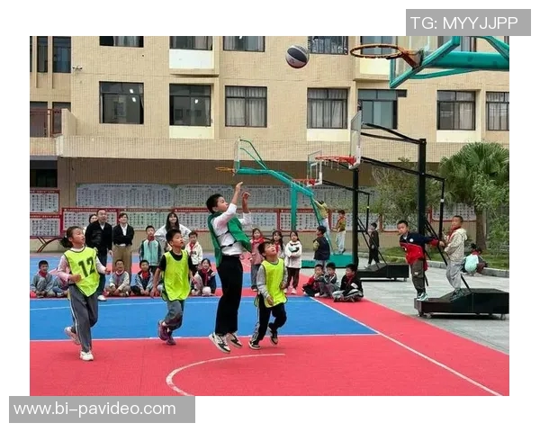 新疆托克逊县的篮球少年心中装着全国舞台的梦想