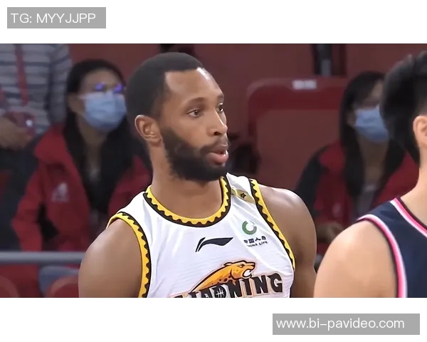 莫兰德统治内线辽宁夺赛点周鹏再伤广东无路可退